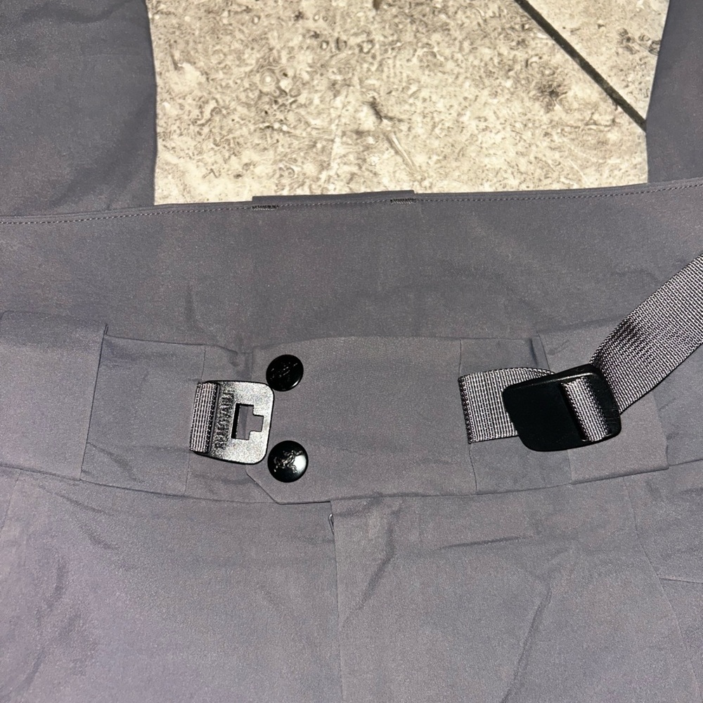 Arc'teryx Sabre Men’s Snow Pants - Picture 6 of 7